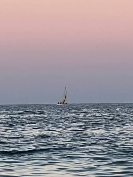 アルメリアAtico 1ª Linea De Playa En Puerto De Aguadulceアパートメント エクステリア 写真